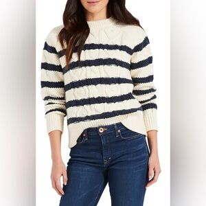 EUC - Vineyard Vines Cream and Navy Striped Fisherman’s Sweater, Small